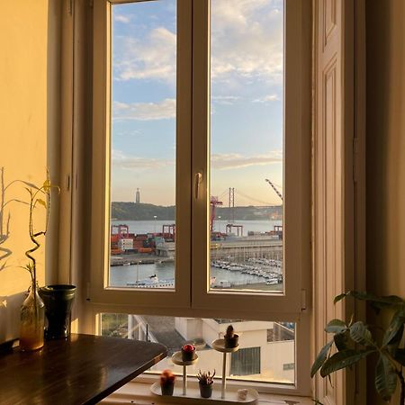 Embassy Arriaga Private Elegance Rooms In Stylish Shared Apartment Лиссабон Экстерьер фото